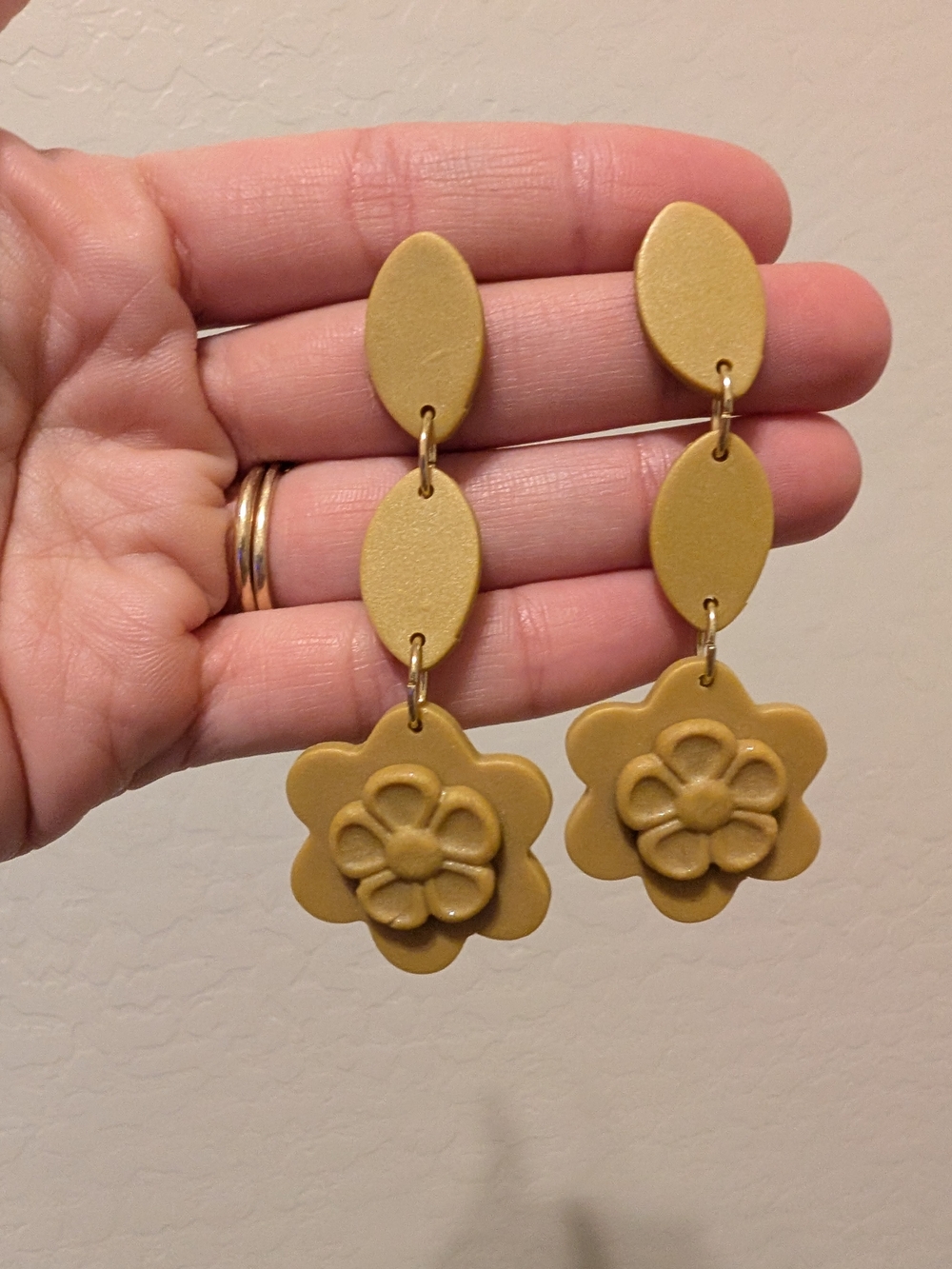 Golden Yellow Floral Drop Earrings - NWOT